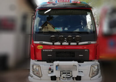 Radiostacje przenośne, oświetlenie przenośne